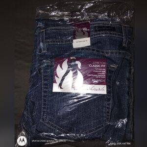 Amanda Stretch Classic Fit Jeans